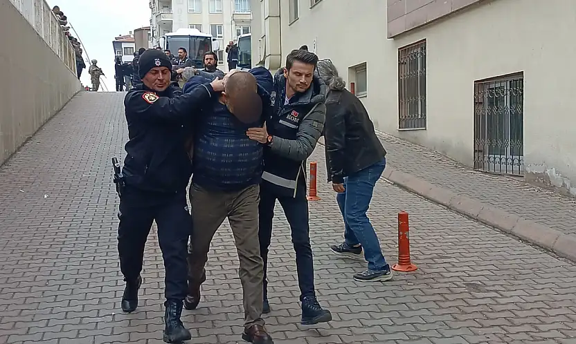 Suç örgütü operasyonunda 9 kişi adliyede