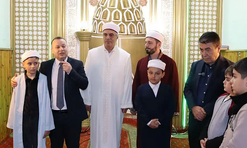 Süksün'de Kur'an Kursunda anlamlı yarışma