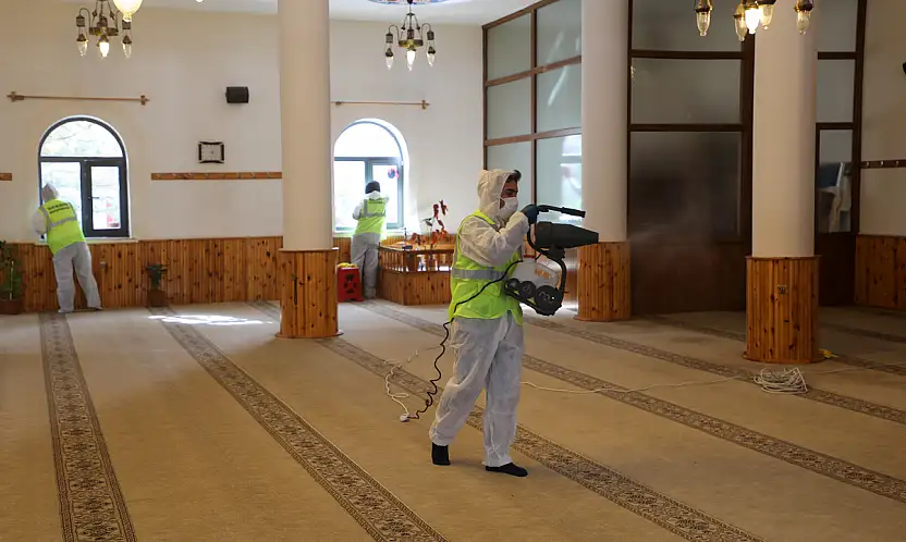 Talas'ta Camiler Ramazan'a Hazırlanıyor