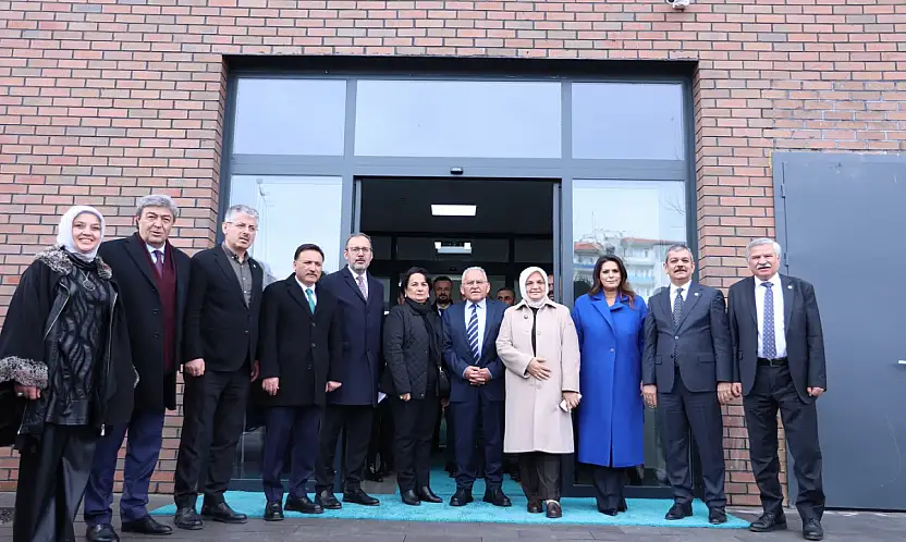 TBMM Heyetinden Alzheimer merkezi'ne tam not