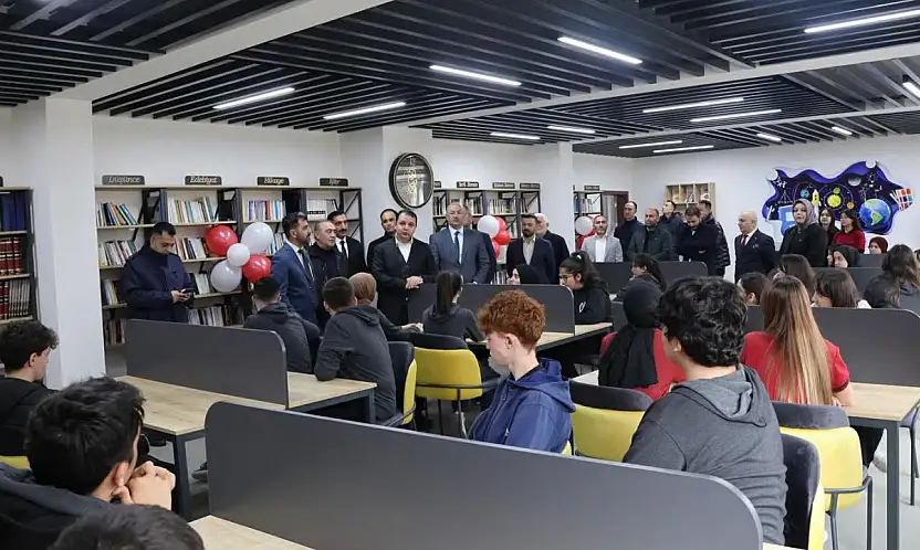 Yahyalı Fen Lisesi'ne yeni kütüphane